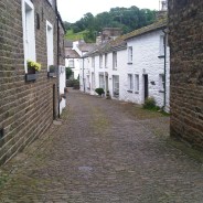 Wandering Walls