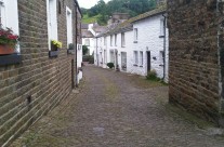 Wandering Walls